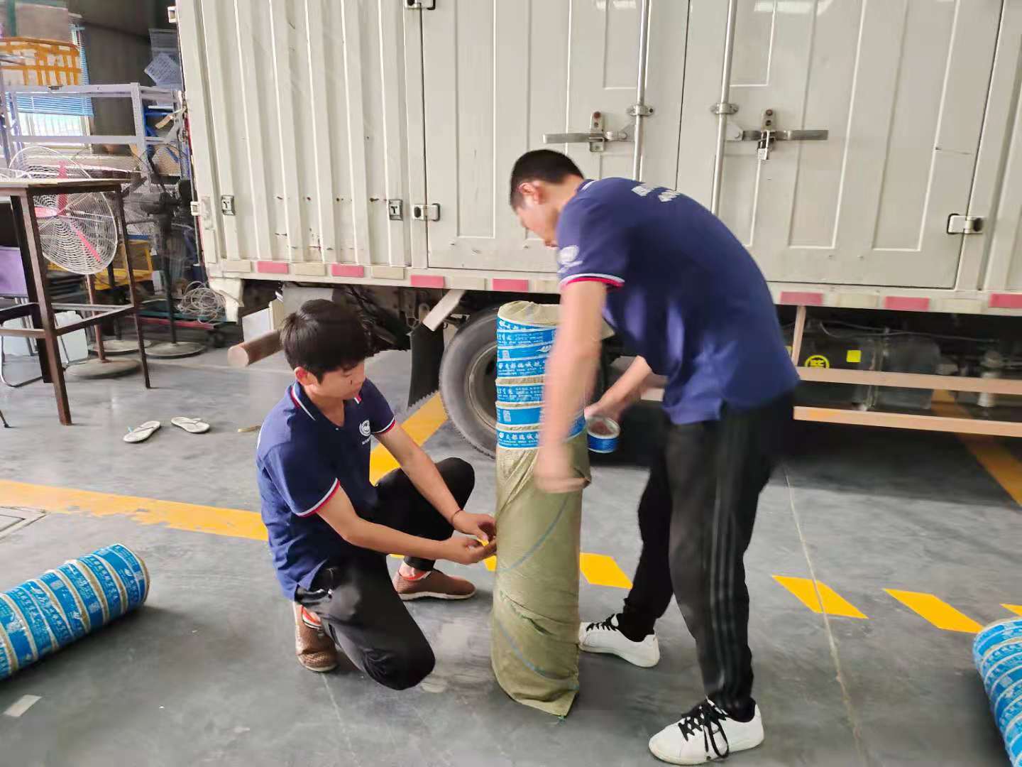 现代航空货运的方式特征是什么？